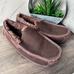 UGG Men’s Ascot Slipper Moccasin Shoes Brown Size 9